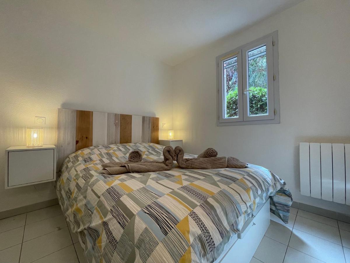 Appartement En Residence Privee, Face A La Mer Avec Acces Direct Plage Hyeres Luaran gambar
